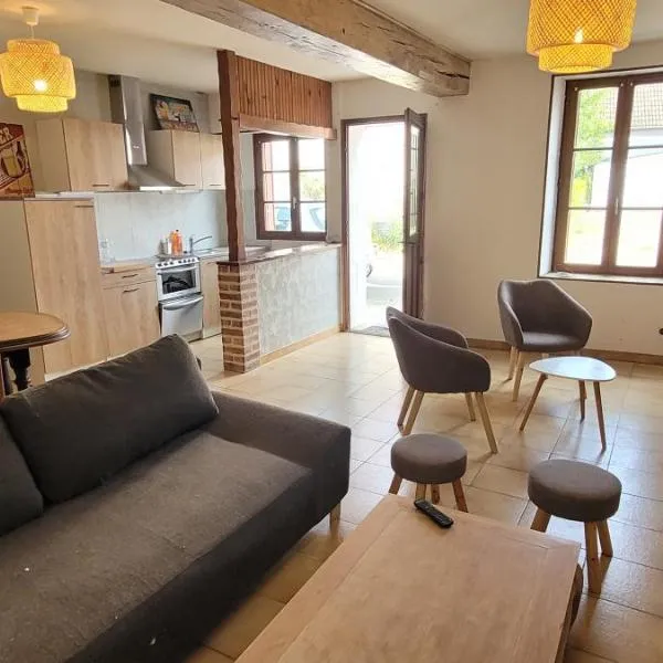 Agréable Gîte proche du ZOO de Beauval et des chateaux3 – hotel w mieście Selles-sur-Cher