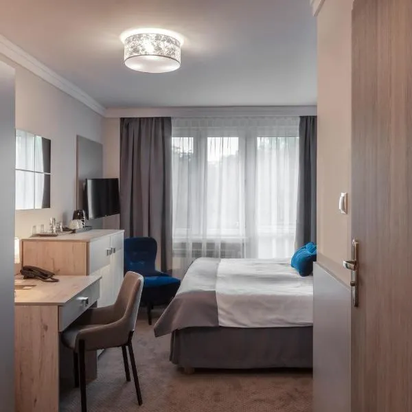 Hotel Cristal Park, khách sạn ở Tarnów
