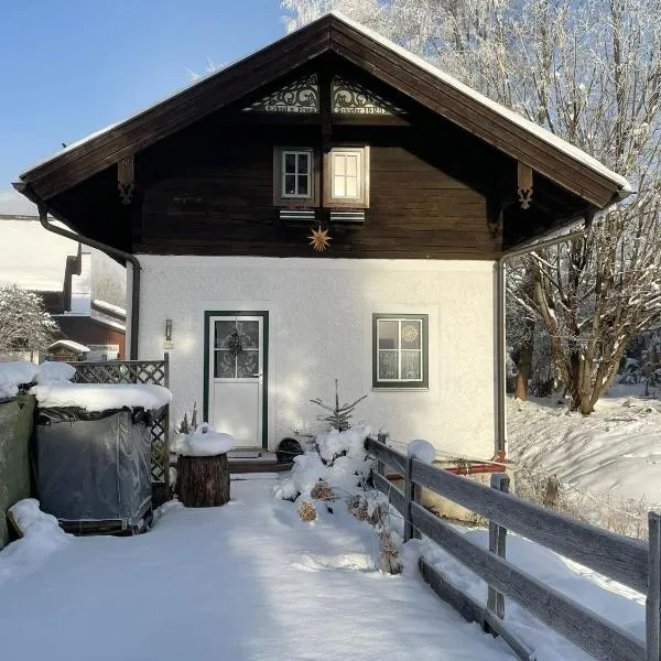 11er Häusl, hotel u gradu Flahau