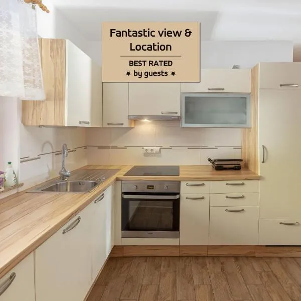 Apartment Pr' Kavač, hotel i Rateče