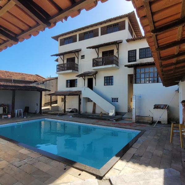 Casa espaçosa com piscina