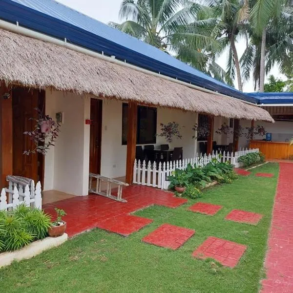 Glorias Panglao Inn 2 (Family/Group Rooms), hotel in Dauis