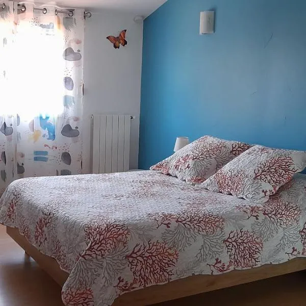 chambre chez corinne et bernard – hotel w mieście Cazouls-lès-Béziers