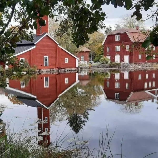 Huoneisto 1 - 4 hengelle, hotel in Strömfors