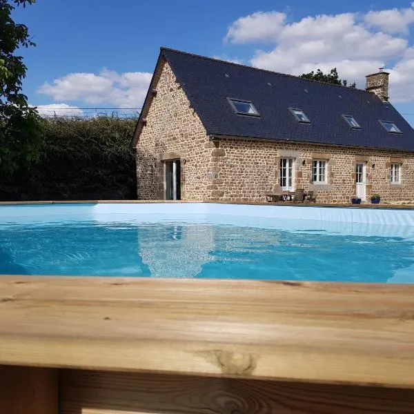 Maison de la Grange, Chaulieu, ξενοδοχείο σε Sourdeval