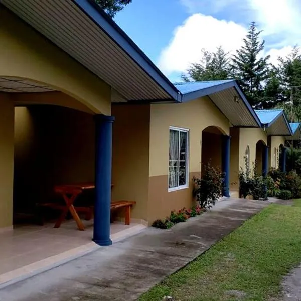 cabanas las molas, hotel v destinaci Volcán