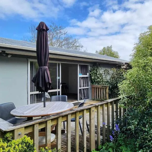 Woodbury Farm B&B, hotel en Papakura