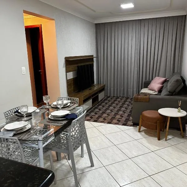 APTO no Centro, COMPLETO, UNIPAR e SHOPPING JL, hotel in Cascavel
