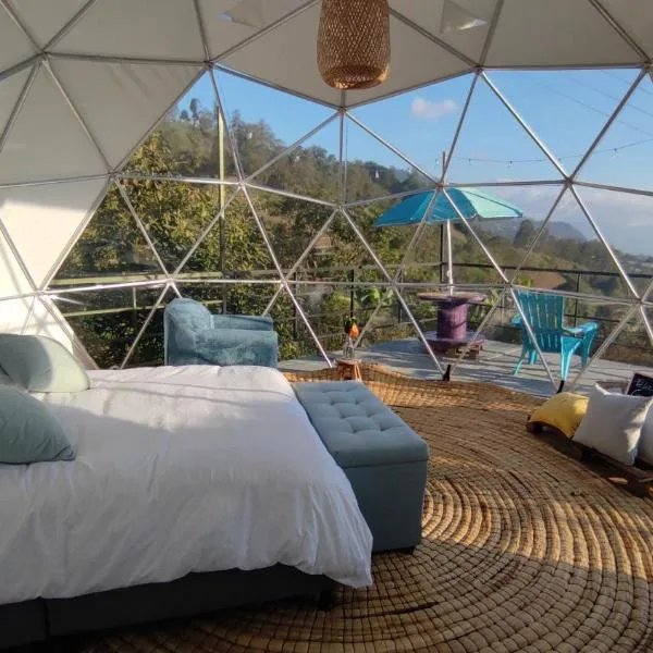 Luz de Luna Glamping, hotell sihtkohas Anolaima