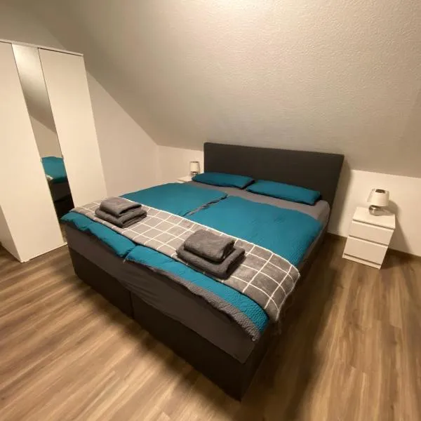 Appartement am Kaibach - Küche - Balkon - Bad, hotel v destinaci Forchtenberg