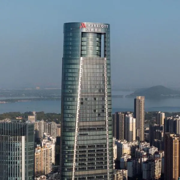 Wuhan Marriott Hotel Wuchang, hotel v destinaci Wu-chan