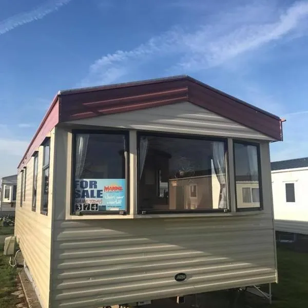 MDL Holiday Let, hotelli kohteessa Rhyl