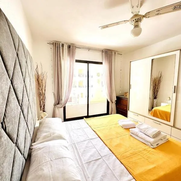 Tina's Home: Charme and Relax, hotel in Los Cristianos