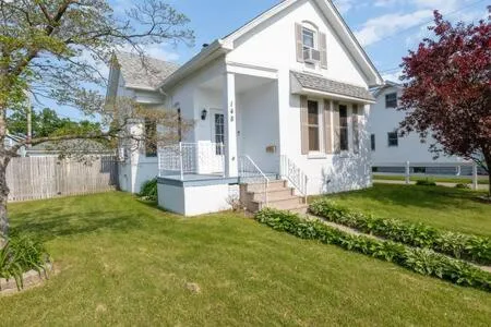 New Near Beach Casino Dunes Zoo& Restaurants, Hotel in Michigan City