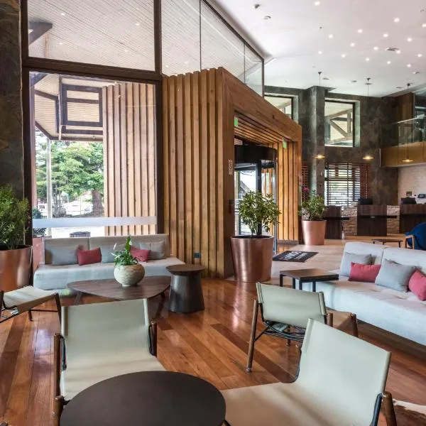Courtyard by Marriott Puerto Montt, hotel v destinaci Puerto Montt