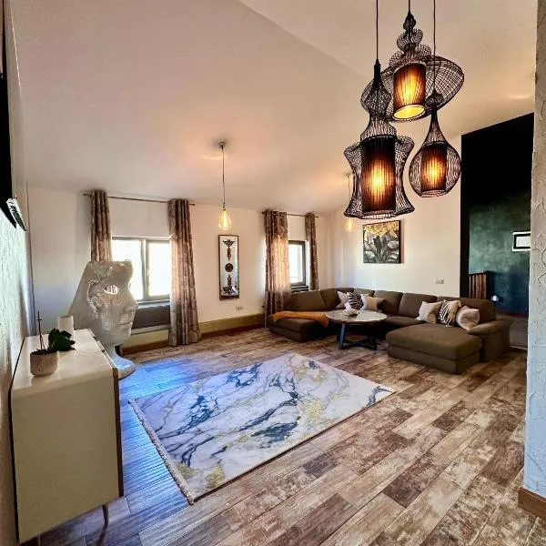 Madison Lake Villa, hotel v destinaci Balotešti