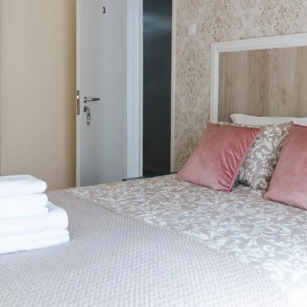 Daniela's Lisboa Central Room 205