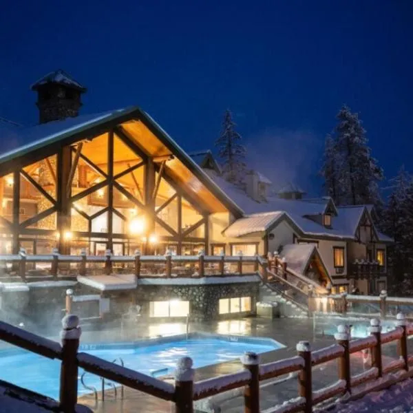Lizard Creek Lodge, hotel v destinaci Fernie