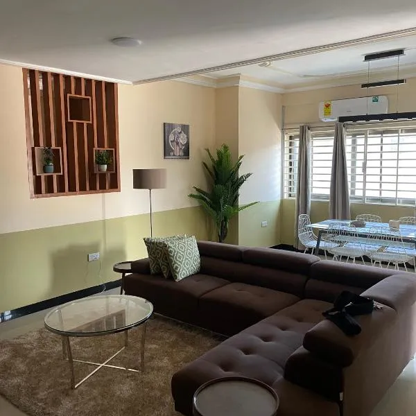Eden Court Luxe, hotel in Ogbojo