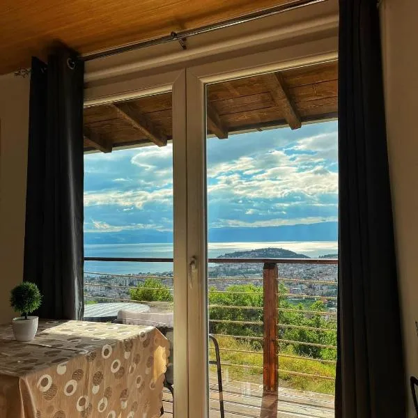 Unique Bungalow Cityview Ohrid, hotel in Ohrid