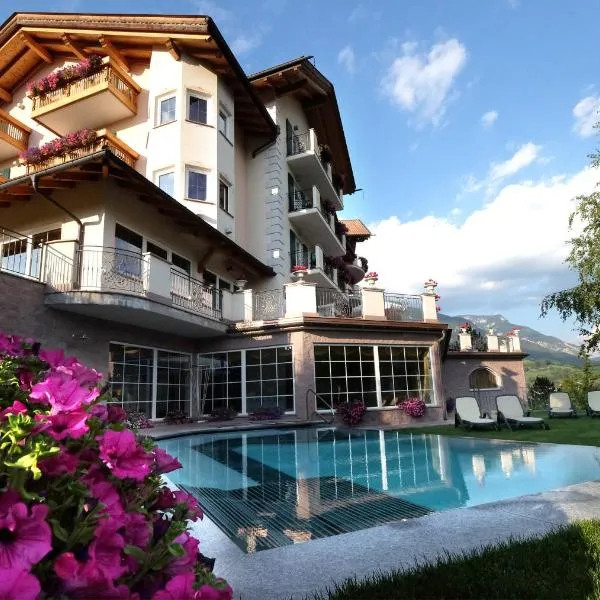 Hotel Lagorai Resort & Spa: Cavalese'de bir otel