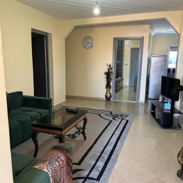 Appartement Boulevard Mohammed Derfoufi, Oujda, hotel v destinaci Udžda