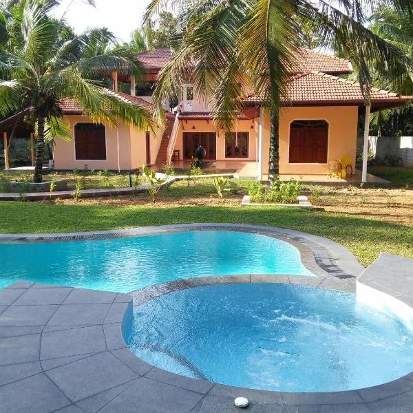 King Coconut Lodge, khách sạn ở Habaraduwa