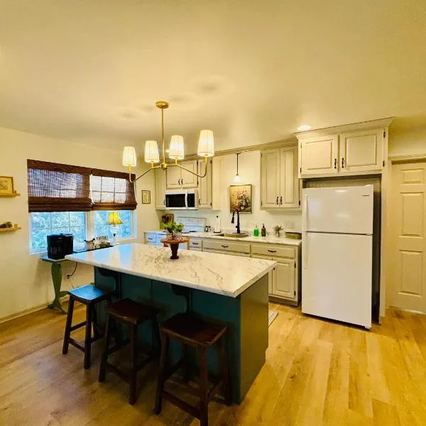 Serenade Cottage in the Country, Hotel in Hanceville