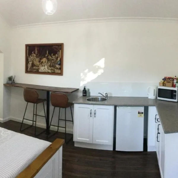 Studio on Denne, hotel a Tamworth