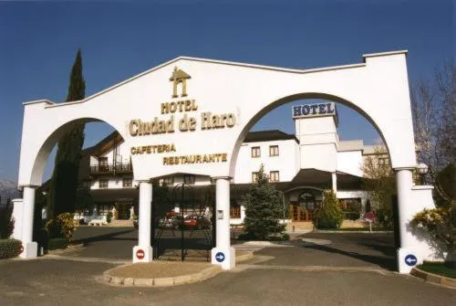 Ciudad de Haro, hotel in Salinillas de Buradón