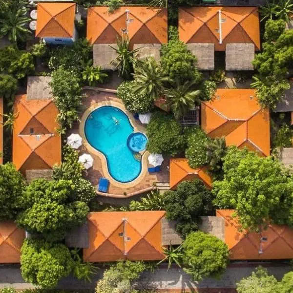 Villa Bali Eco Resort, Rayong, hotel v destinaci Rayong