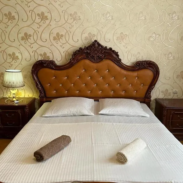 Guest House Levan II Dadiani, hotel u gradu Zugdidi
