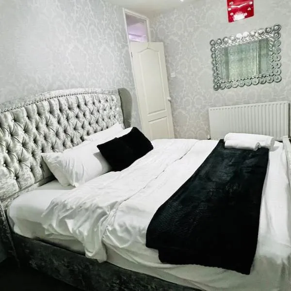 Modern & Cozy 3 Bed House., hotell sihtkohas Wyken
