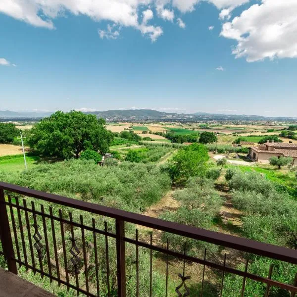 Colle di Perugia - cozy 3 bedroom apartment, hotel in San Martino in Colle