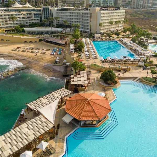Mövenpick Hotel Beirut, hotel v destinaci Bejrút