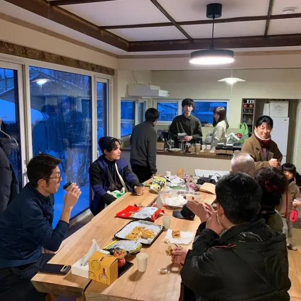 ８名までOK／尻別岳を一望／ルスツリゾートまで車で９分／SISUMO鈴川, hotel in Kimobetsu