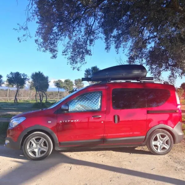 Dacia Dokker Camperiz, khách sạn ở Palma de Mallorca