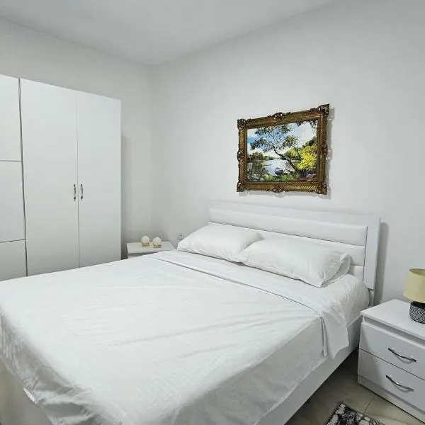 Guesthouse Albi, hotel v destinaci Berat