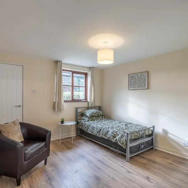 Modern studio flat in Wellington, Telford, hotel in Wellington