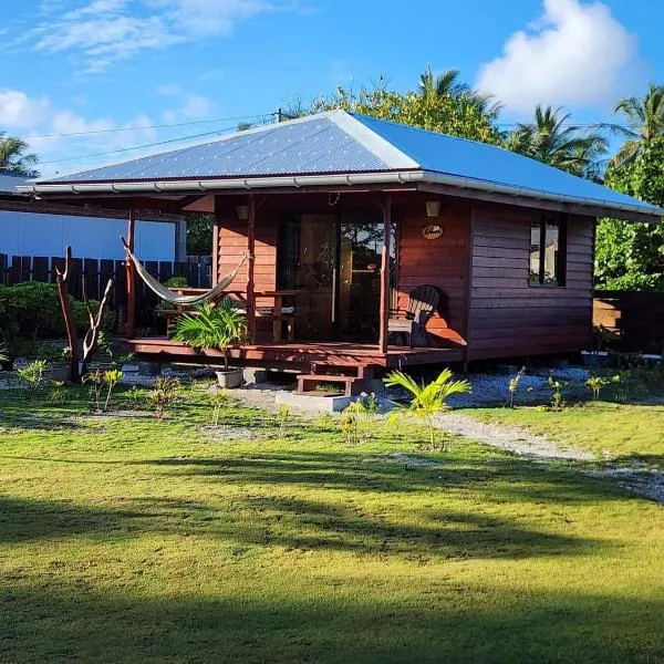 Bungalow Kahaia Lodge, hotel in Avatoru