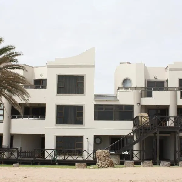 Erf Three Seven Eight Langstrand Self-Catering, hotel v destinaci Langstrand