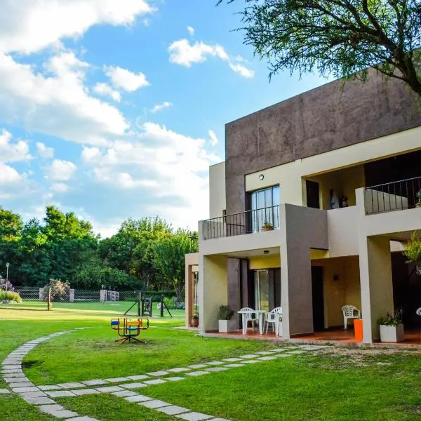 Apart Entrepiedras, hotel in Merlo