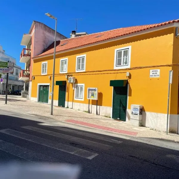 Matching Loures Guest House, hotel a Loures