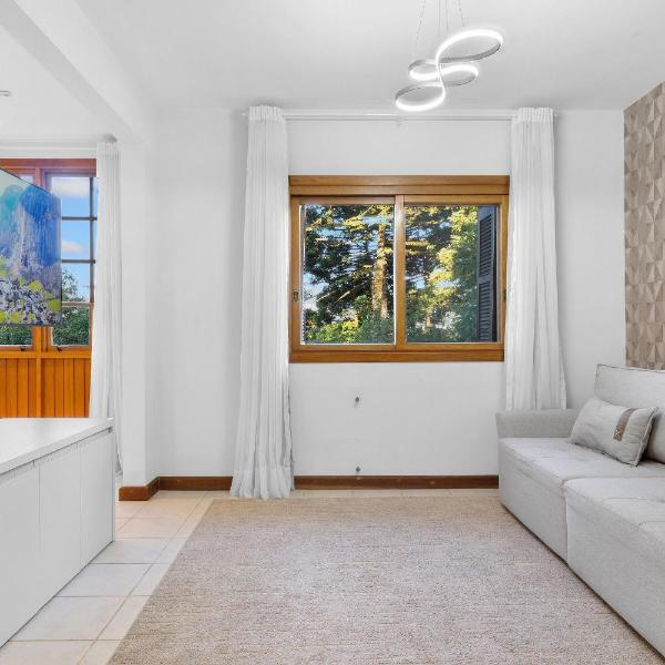 Bosque de Viena Duplex by Achei Gramado
