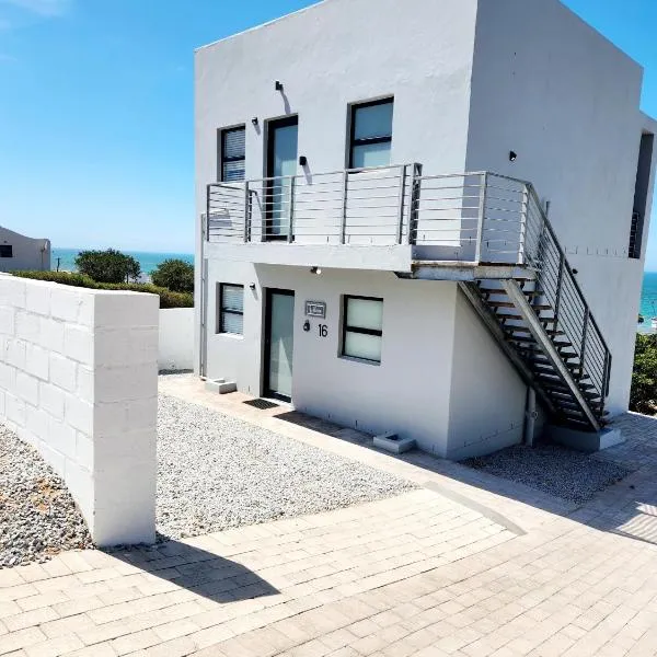 Ocean View Villa - Upper, hotel in St. Helena Bay