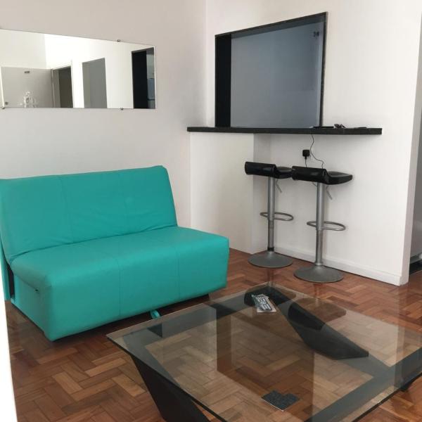 1 block from Copacabana beach, Whole Apt, Posto 4