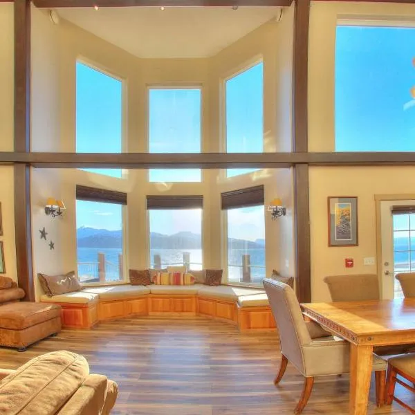 Land's End, hotel in Homer
