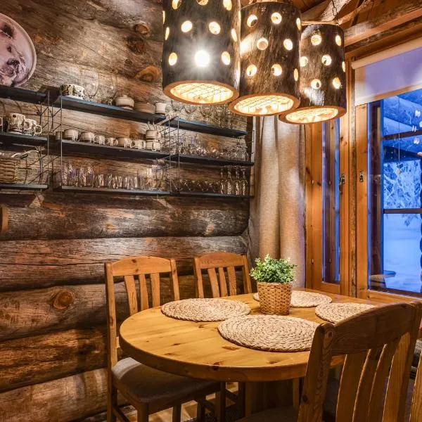 Kuusirinne 2B -A cozy cabin near the slopes of Ruka, hotell i Ruka
