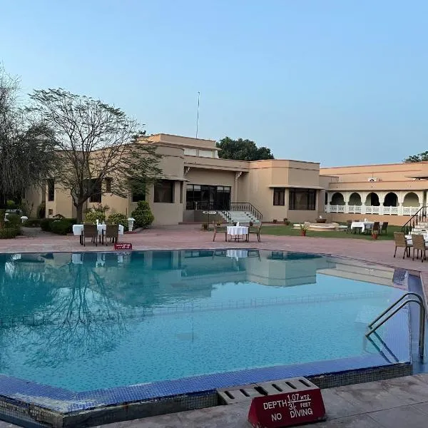 Heritage Resort Bikaner โรงแรมในNaorangdesar