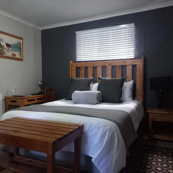 Hermanus 13 on 2nd Guest Rooms, hotel v destinaci Hermanus